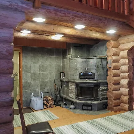 Holiday home Aurinkoranta By Interhome Halttula