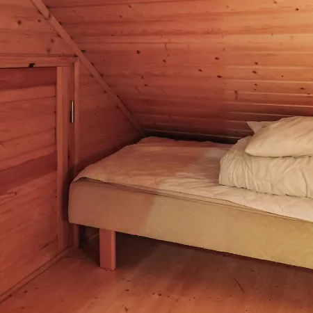 Aurinkoranta By Interhome * Halttula